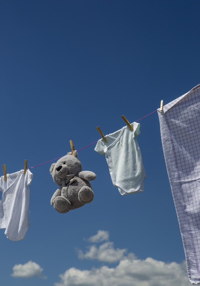 Common Laundry Bag Mistakes: Overloading, Wet Clothes, Loose Straps, and Poor Storage
