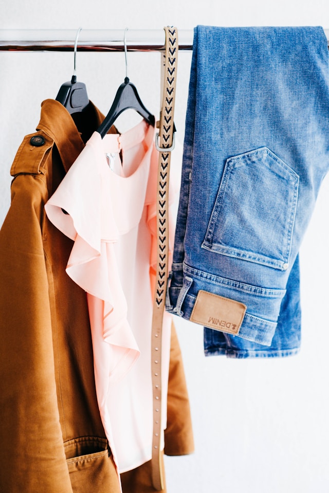 How to Choose a Laundry Detergent for Sensitive Fabrics