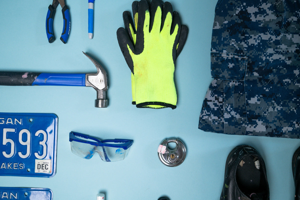 Disposable Shoe Covers: Practical Uses for Visitors, Cleaning, and Indoor Work