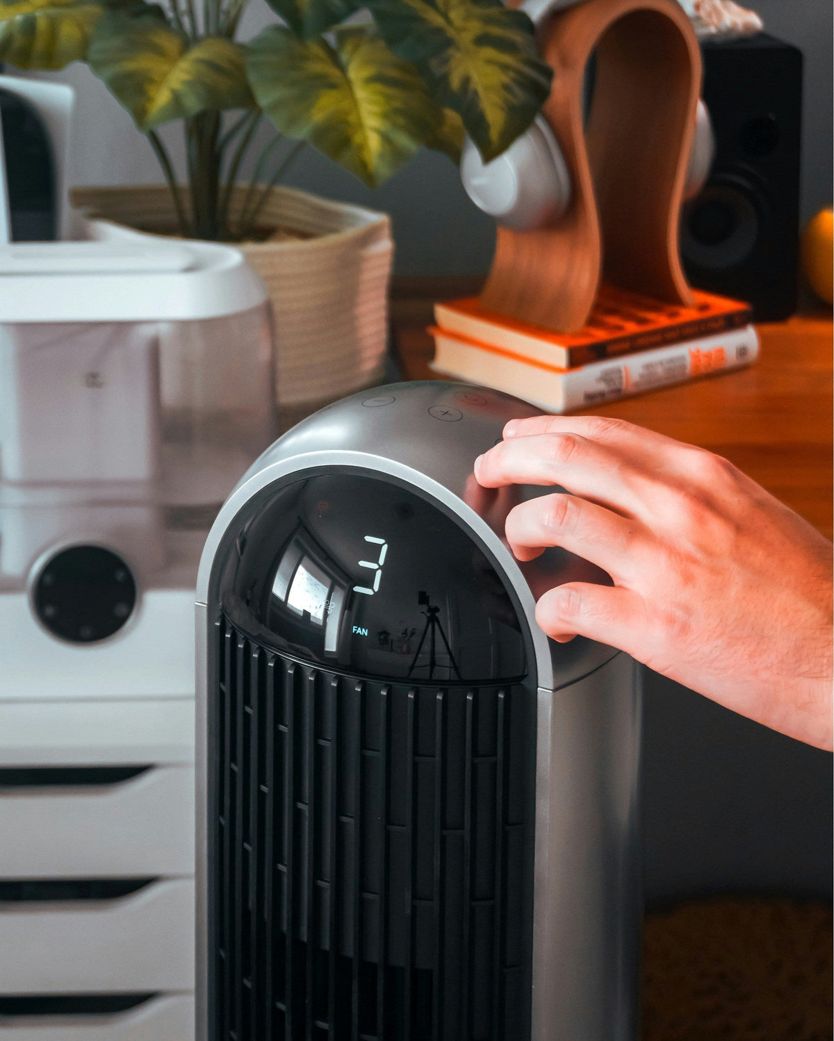 Cooling Fan vs Air Purifier: What Does Each One Actually Do?