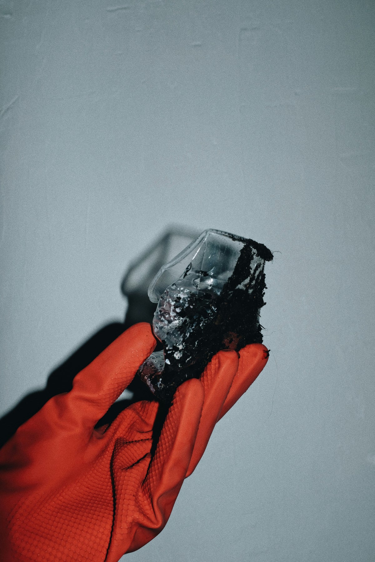 Cold-Proof PVC Coated Gloves: How to Choose Heavy-Duty Gloves for Wet and Cold Work