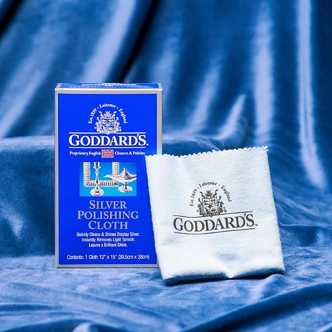Goddard's Silver Polishing Cloth for Jewelry, Remove Tarnish on Plated or Sterling Silver, Gold, Antiques, and Leaves Tarnish Protection, 2 Cloths