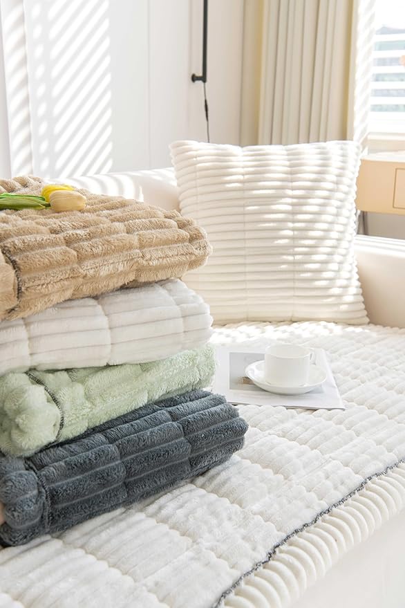 OTOB Dog Couch Covers for 3 Cushion Washable Non Slip Plush Pet Friendly Bed Mat Sofa Cover for Dogs, All Seasons Cozy Soft Fuzzy Furniture Protector Sofa Slipcovers (Matcha Green, 27.6" x 59.1")